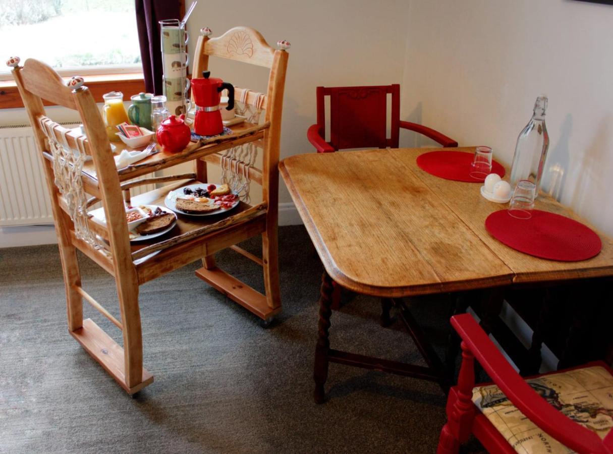 The Red Red Robin Cottage Portree Dış mekan fotoğraf